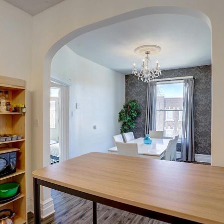 Chez Mont Royal Apartments! Монреаль Екстер'єр фото